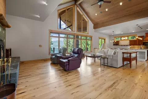 Living - 20 Bitterroot Cove Ct, Marion, MT 59925 photo 1 of 7