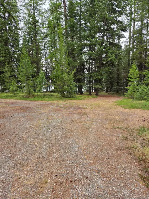 1256 Bitterroot Ln, Marion, MT 59925 photo 4