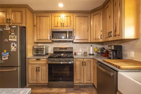 Kitchen - 14013 Mt Hwy 21, Simms, MT 59477 photo 2 of 3