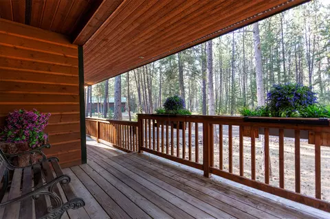 Exterior - 105 River Ridge Ln E, Superior, MT 59872 photo 4 of 10