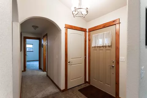 Entry Way - 105 River Ridge Ln E, Superior, MT 59872 photo 2 of 3
