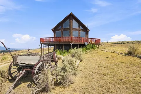 935 Moon Shadow Ln, Stevensville, MT 59870