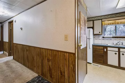 Entry Way - 504 N Adams St, Boulder, MT 59632 photo 1 of 4