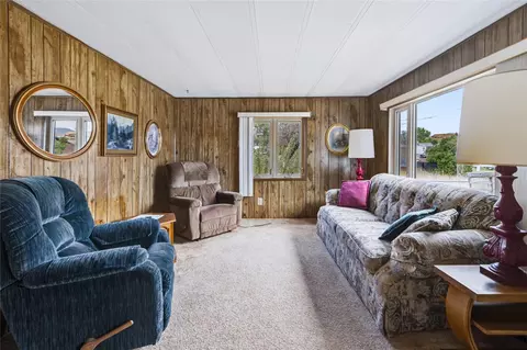 Living - 504 N Adams St, Boulder, MT 59632 photo 2 of 3
