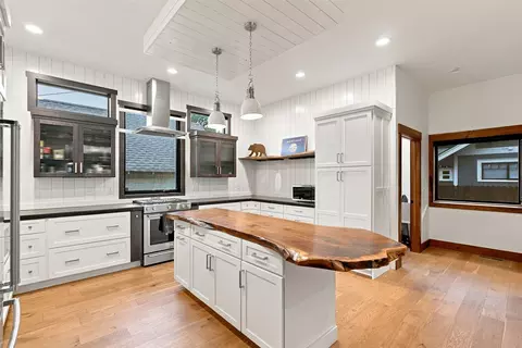 1019 Hilda Ave, Missoula, MT 59801
