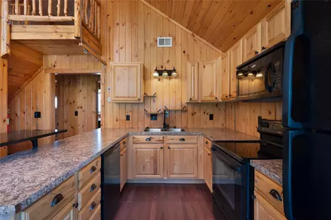 Kitchen - 205 S Cedar St, Townsend, MT 59644 photo 2 of 3