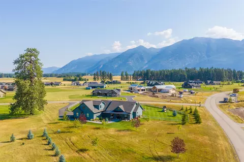 View/Area - 8 Towering Pine Ct, Kalispell, MT 59901 photo 2 of 4