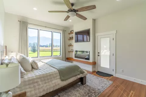Bedroom - 8 Towering Pine Ct, Kalispell, MT 59901 photo 2 of 8