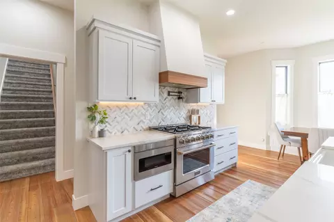Kitchen - 8 Towering Pine Ct, Kalispell, MT 59901 photo 6 of 13