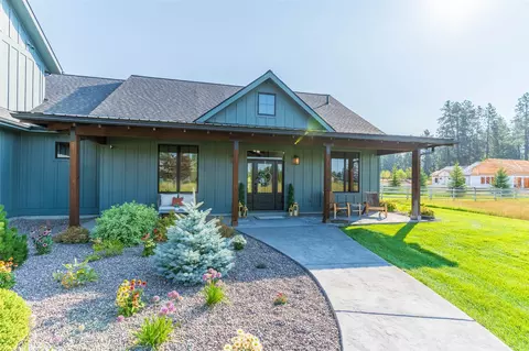 Exterior - 8 Towering Pine Ct, Kalispell, MT 59901 photo 4 of 20