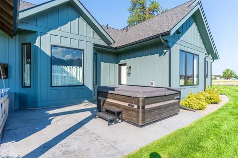 Exterior - 8 Towering Pine Ct, Kalispell, MT 59901 photo 15 of 20