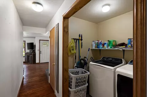 Entry Way - 231 Glendora Ave, Libby, MT 59923 photo 2 of 2
