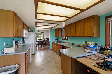 Kitchen - 231 Glendora Ave, Libby, MT 59923 photo 3 of 3