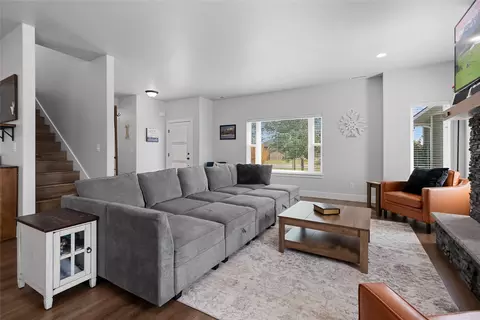 Living - 156 Ali Loop, Kalispell, MT 59901 photo 2 of 4