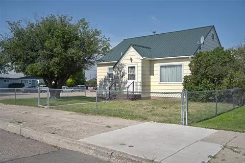 134 2nd Ave SW, Cut Bank, MT 59427