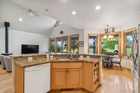 Kitchen - 6135 Old Mt Hwy 35, Bigfork, MT 59911 photo 3 of 4