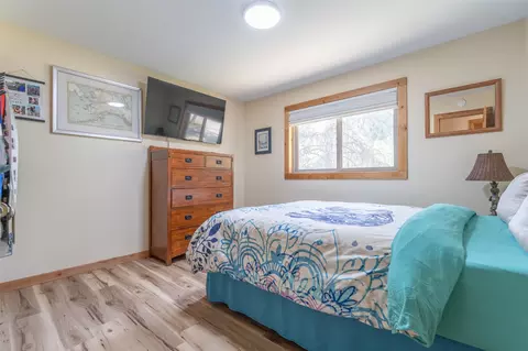 Bedroom - 331 Peaceful Dr, Bigfork, MT 59911 photo 4 of 5