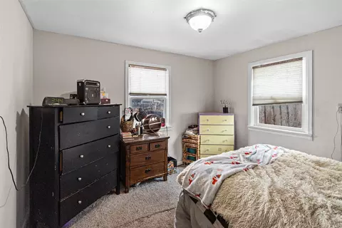 Bedroom - 1305 4th Ave E, Kalispell, MT 59901 photo 5 of 8
