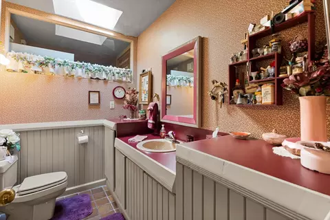 Bath - 1396 Thunder Rd, Arlee, MT 59821 photo 4 of 4