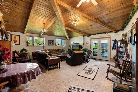 Living - 1396 Thunder Rd, Arlee, MT 59821 photo 3 of 4