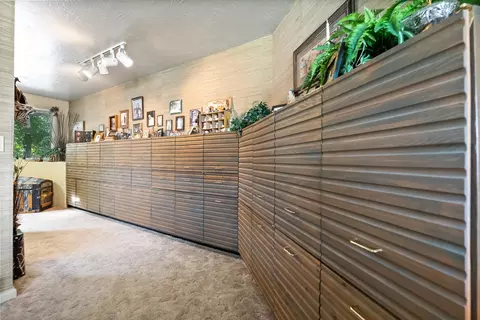 Entry Way - 1396 Thunder Rd, Arlee, MT 59821 photo 2 of 5