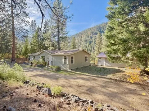37 Bighorn Rd, Superior, MT 59872