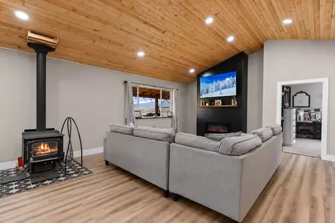 Living - 69 Fox Hill Dr, Hall, MT 59837 photo 1 of 2