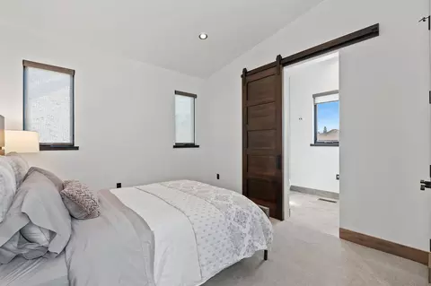 Bedroom - 1283 Lake Pointe Dr, Bigfork, MT 59911 photo 4 of 6
