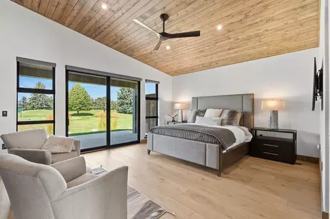 Bedroom - 1283 Lake Pointe Dr, Bigfork, MT 59911 photo 1 of 6