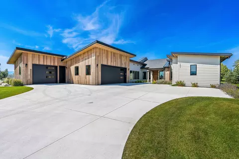 Exterior - 1283 Lake Pointe Dr, Bigfork, MT 59911 photo 1 of 12