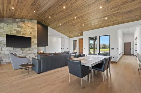 Dining - 1283 Lake Pointe Dr, Bigfork, MT 59911 photo 1 of 2