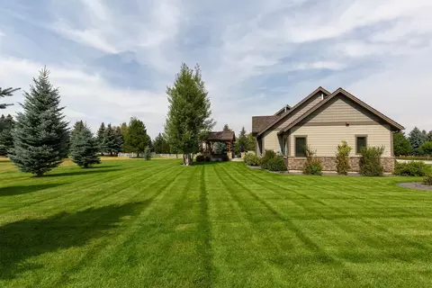 Exterior - 9 Lariat Loop, Bozeman, MT 59715 photo 20 of 22