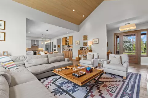 Living - 9 Lariat Loop, Bozeman, MT 59715 photo 4 of 5