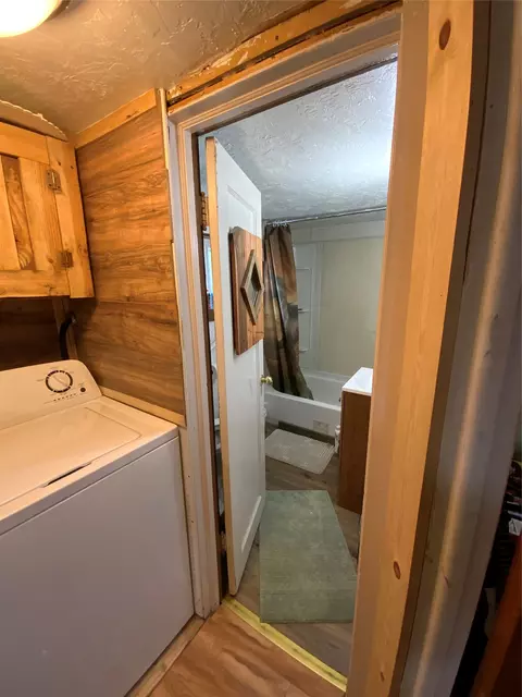Bath - 205 1st St NW, Box Elder, MT 59521 photo 1 of 1