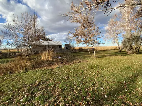 Exterior - 205 1st St NW, Box Elder, MT 59521 photo 4 of 15