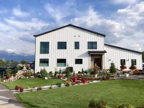 229 Shawnee Ln, Polson, MT 59860