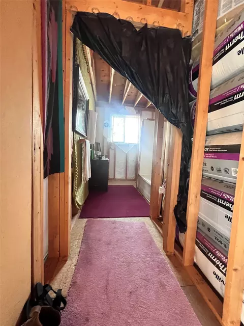 Entry Way - 182 Canal Rd, Shawmut, MT 59078 photo 2 of 2