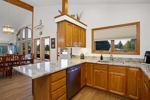 Kitchen - 114 Eagle Dr, Polson, MT 59860 photo 4 of 4