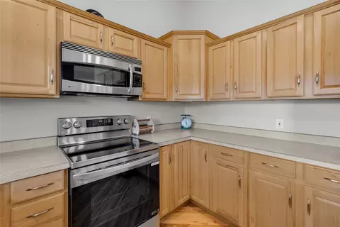 Kitchen - 193 Cormoret Loop, Florence, MT 59833 photo 3 of 5