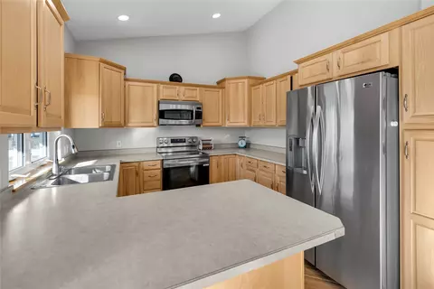 Kitchen - 193 Cormoret Loop, Florence, MT 59833 photo 5 of 5