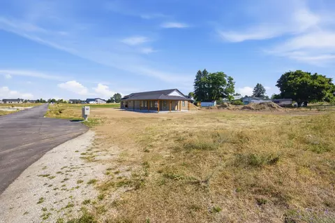 Exterior - 206 Lore Ln, Hamilton, MT 59840 photo 4 of 12