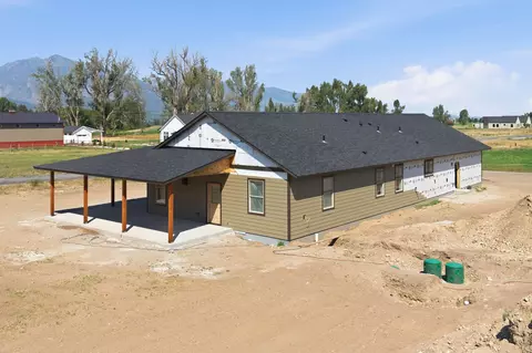 Exterior - 206 Lore Ln, Hamilton, MT 59840 photo 11 of 12