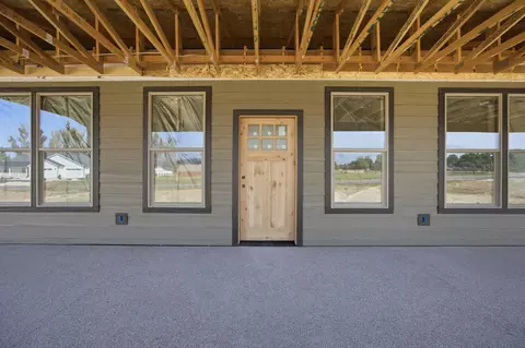 Exterior - 206 Lore Ln, Hamilton, MT 59840 photo 10 of 12