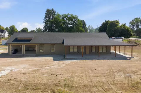 Exterior - 206 Lore Ln, Hamilton, MT 59840 photo 2 of 12