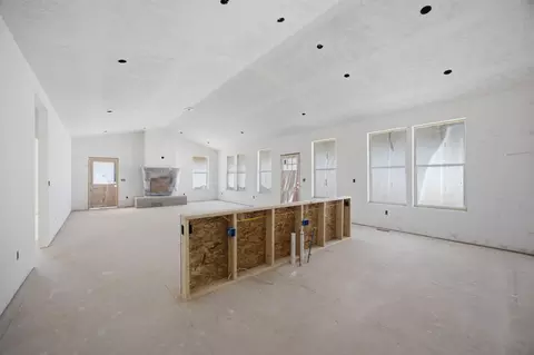 Living - 206 Lore Ln, Hamilton, MT 59840 photo 5 of 6