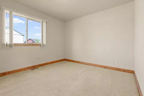 Bedroom - 1132 Clark Fork Dr, Kalispell, MT 59901 photo 1 of 6