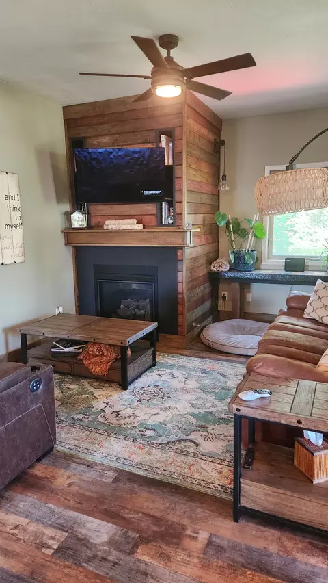 Living - 343 Stumptown Loop, Whitefish, MT 59937 photo 2 of 6