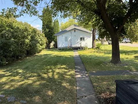Exterior - 301 3rd Ave, Saint Ignatius, MT 59865 photo 8 of 8