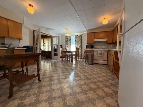 Kitchen - 301 3rd Ave, Saint Ignatius, MT 59865 photo 2 of 2