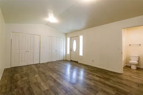 Living - 802 4th Ave E, Polson, MT 59860 photo 5 of 10
